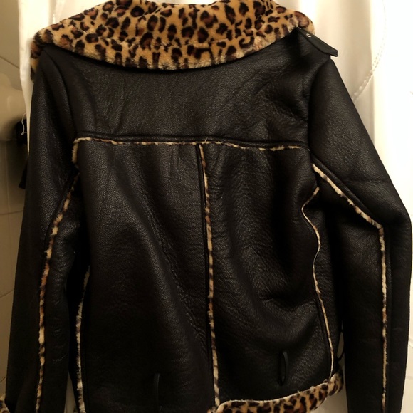 Black cheetah print blazer. - Picture 2 of 2